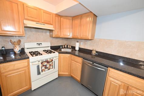 10 Sasha Court Old Bridge NJ 07747