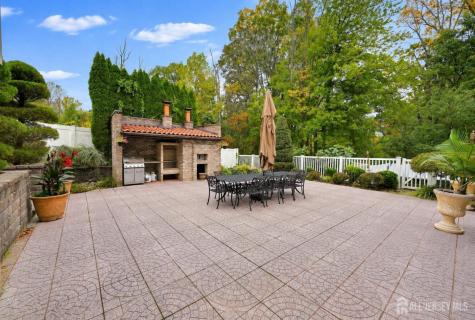 10 Sasha Court Old Bridge NJ 07747