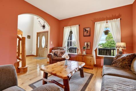439 Schoolhouse Road Monroe NJ 08831