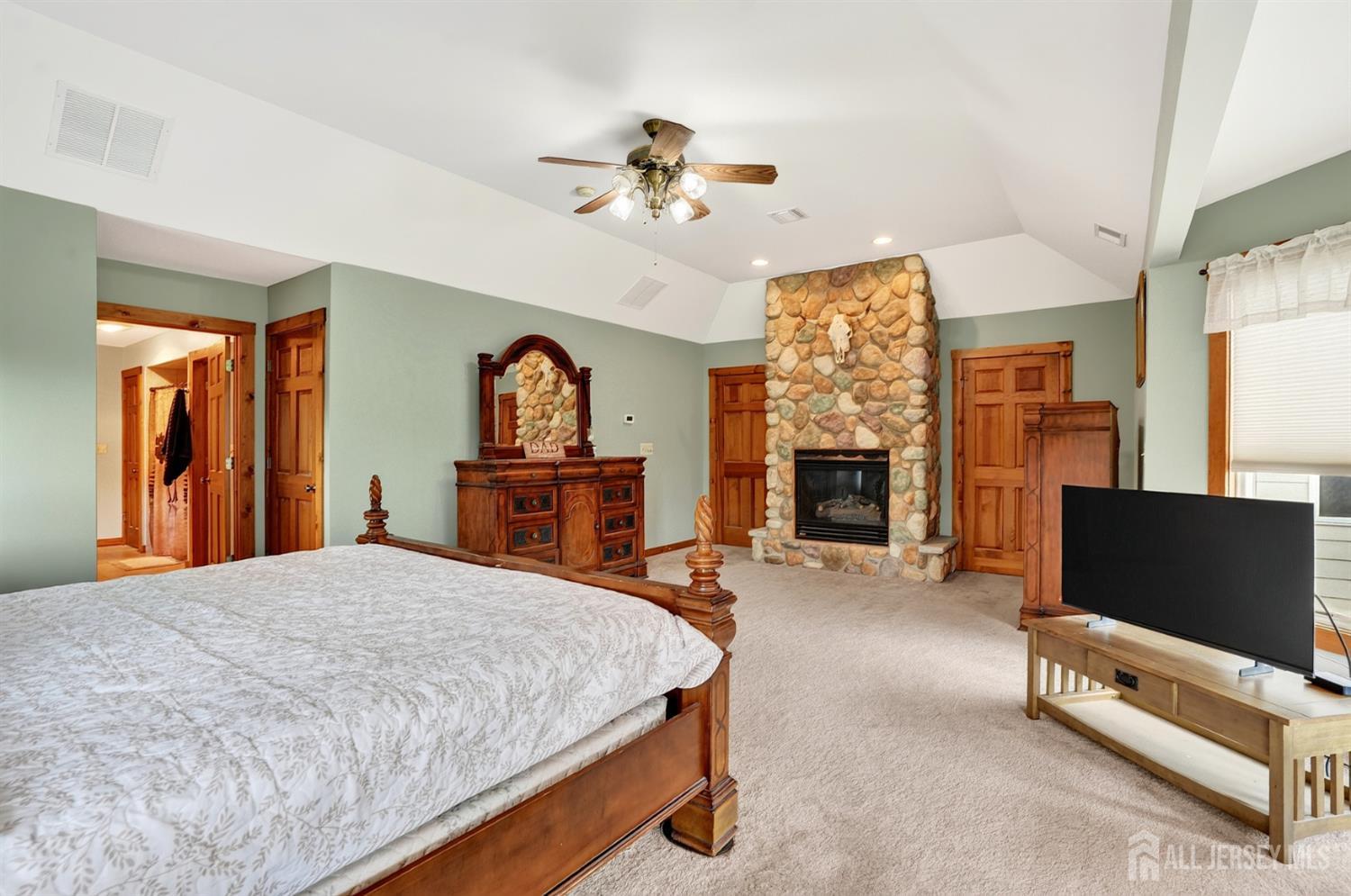 439 Schoolhouse Road Monroe NJ 08831