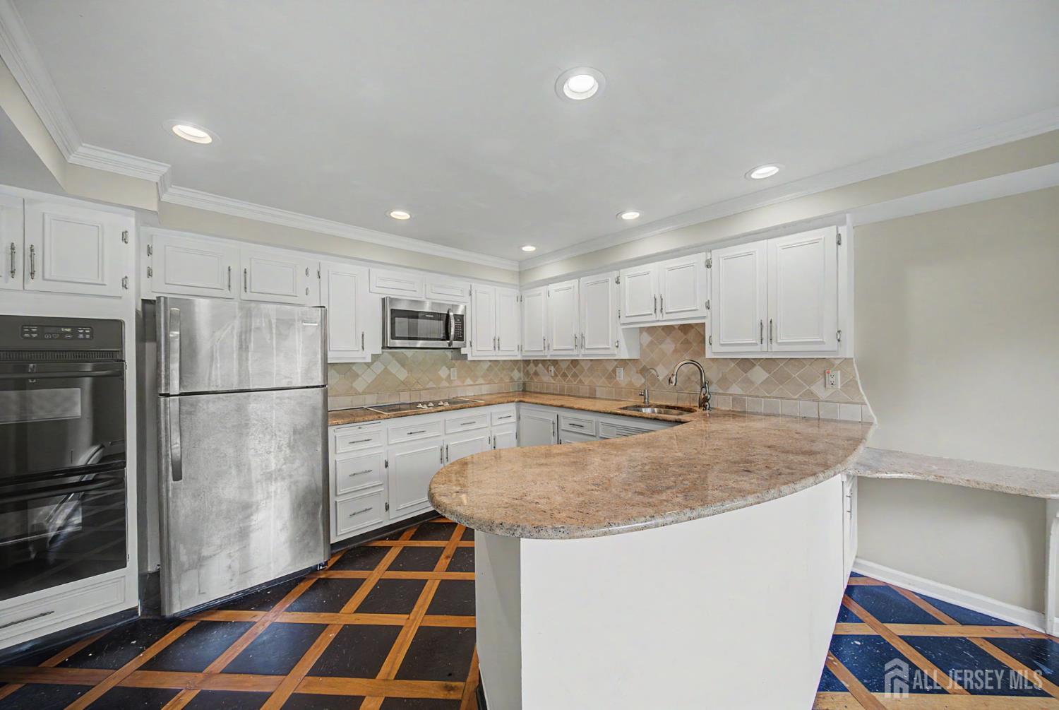 396 New Dover Road Colonia NJ 07067
