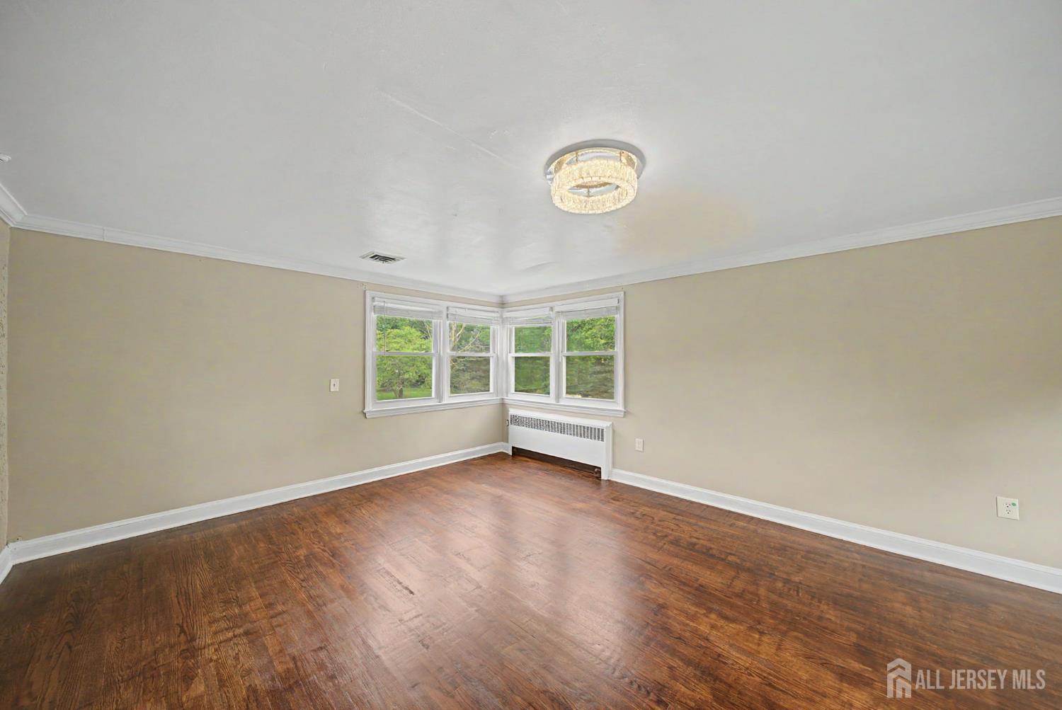 396 New Dover Road Colonia NJ 07067