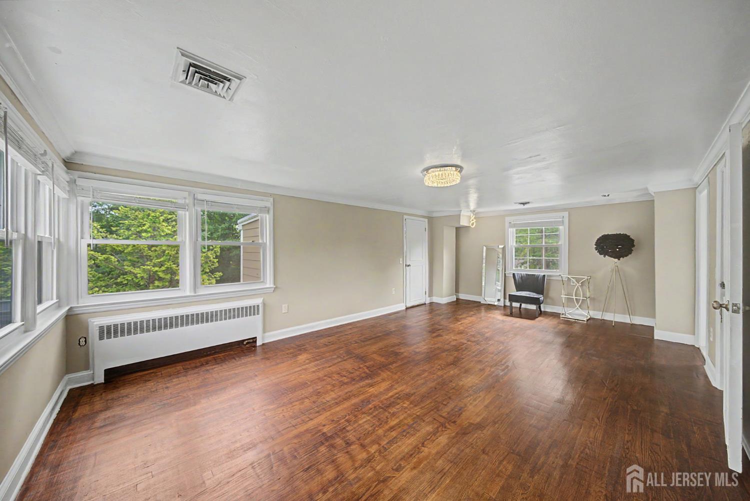 396 New Dover Road Colonia NJ 07067