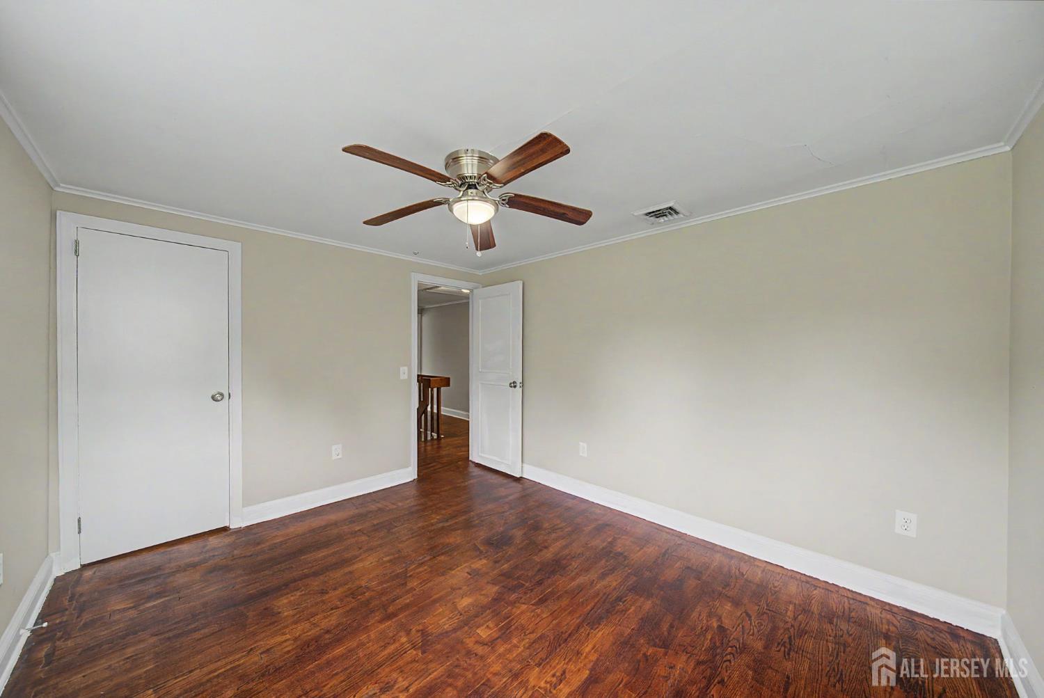 396 New Dover Road Colonia NJ 07067