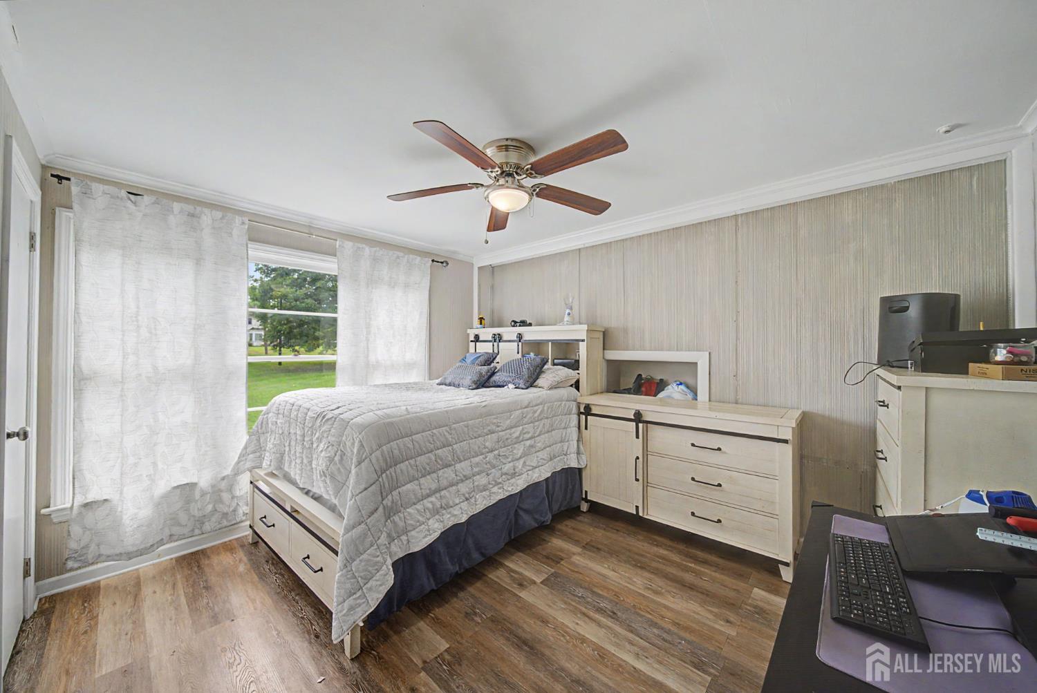 396 New Dover Road Colonia NJ 07067