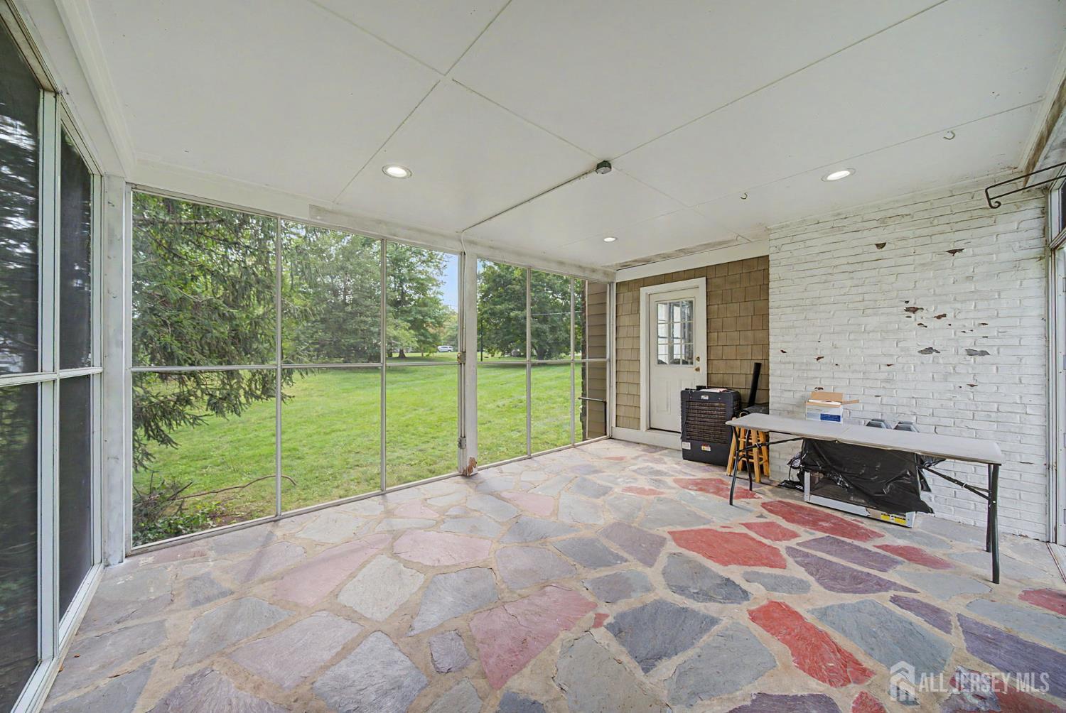 396 New Dover Road Colonia NJ 07067