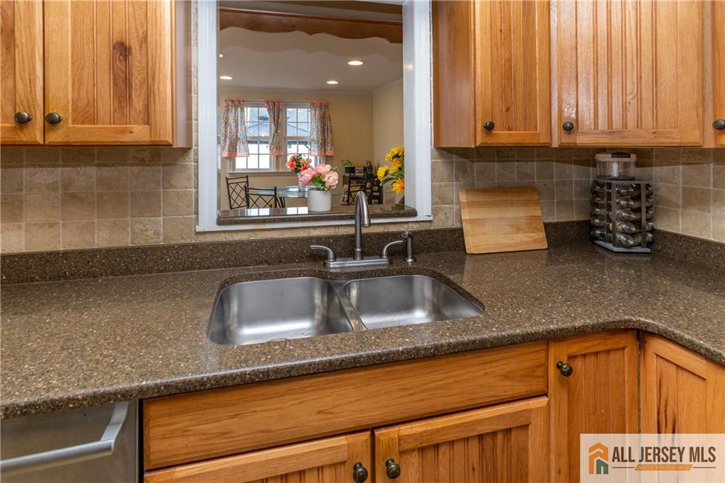 429 Edgeworth Street Middlesex NJ 08846