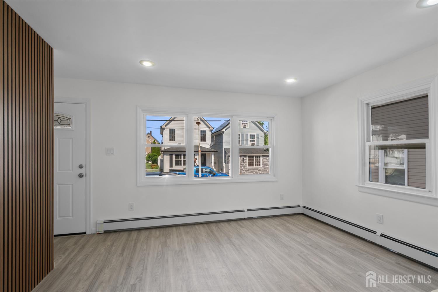 18 John Street Carteret NJ 07008