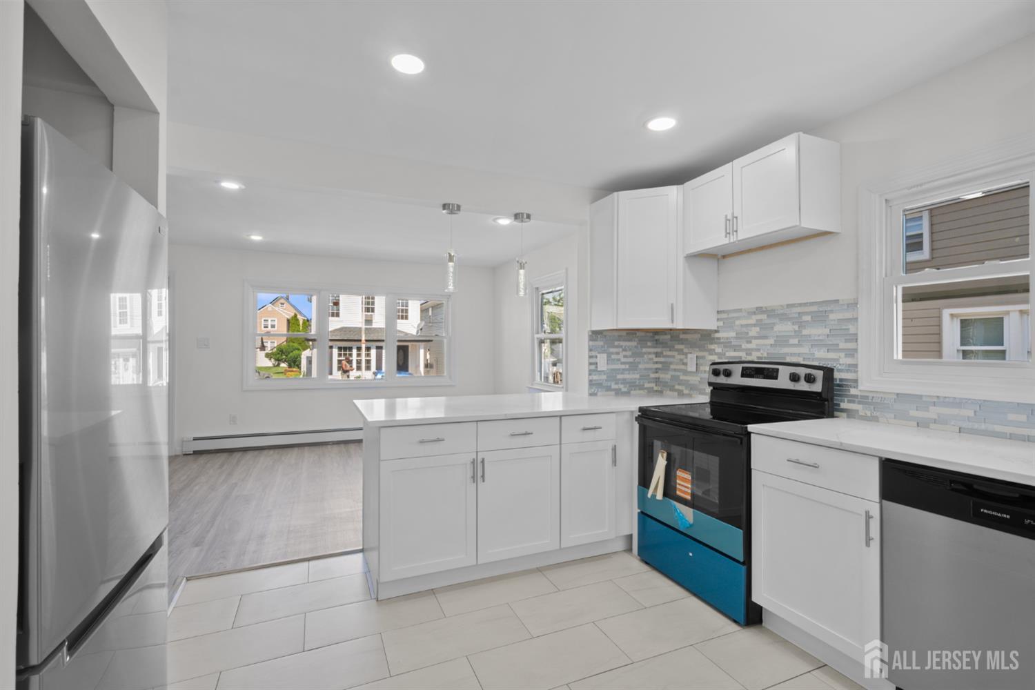 18 John Street Carteret NJ 07008