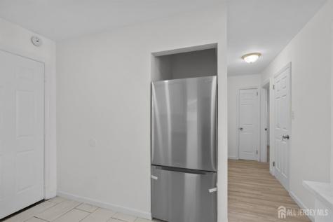 18 John Street Carteret NJ 07008