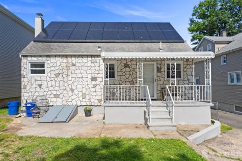 18 John Street Carteret NJ 07008