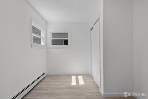 18 John Street Carteret NJ 07008