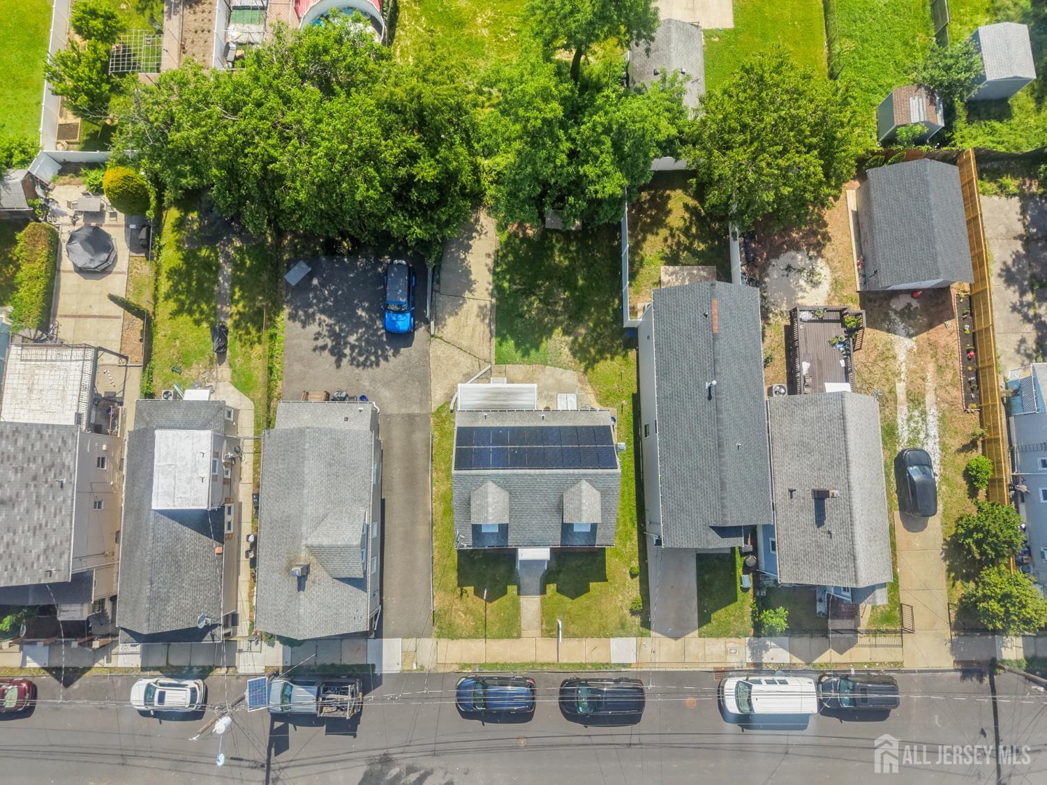 18 John Street Carteret NJ 07008