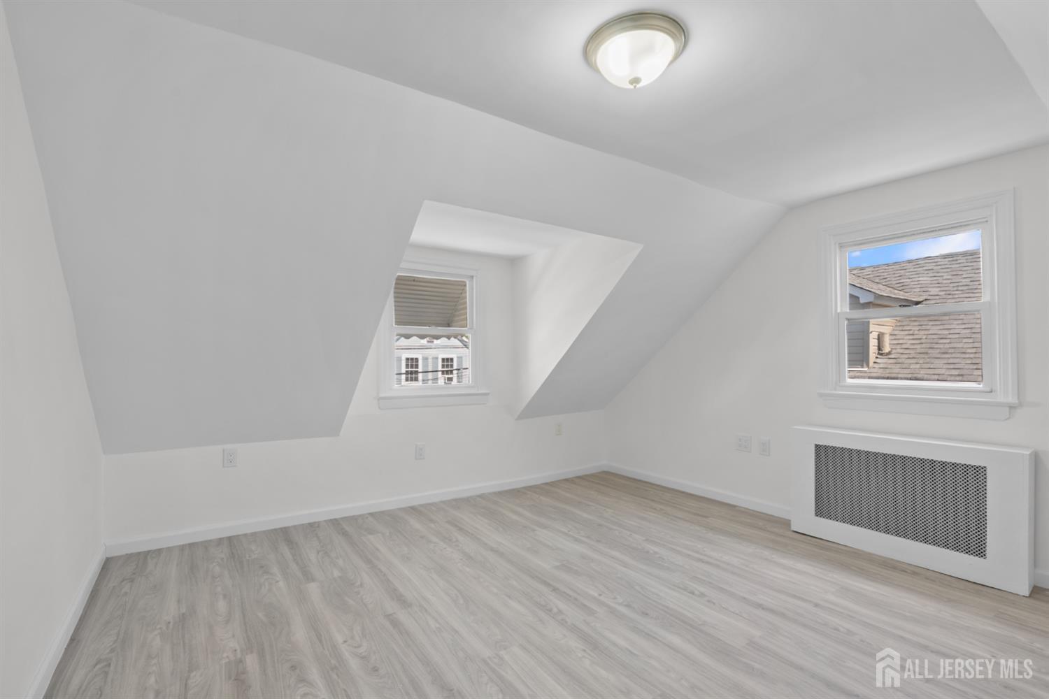 18 John Street Carteret NJ 07008