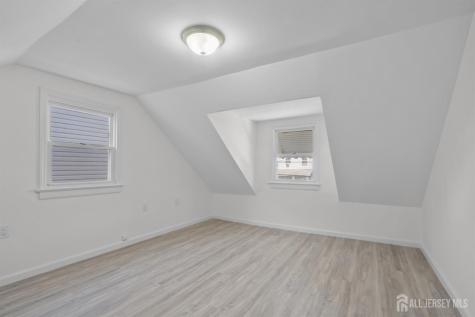 18 John Street Carteret NJ 07008