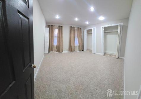 26 Charles Street Metuchen NJ 08840