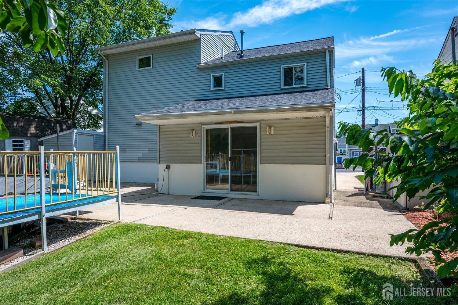 221 N Hill Road Colonia NJ 07067