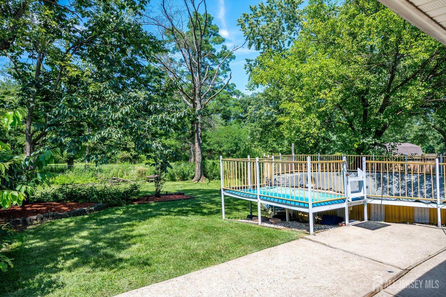 221 N Hill Road Colonia NJ 07067