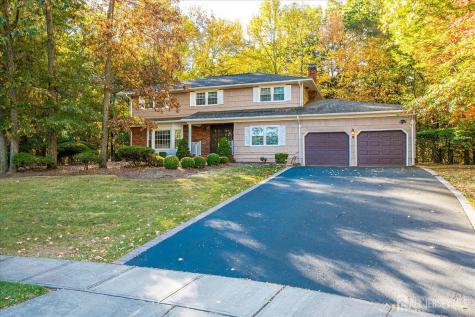 8 Woodmere Road North Brunswick NJ 08902