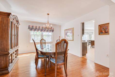 8 Woodmere Road North Brunswick NJ 08902