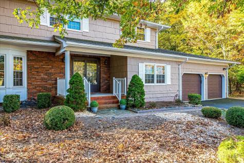 8 Woodmere Road North Brunswick NJ 08902