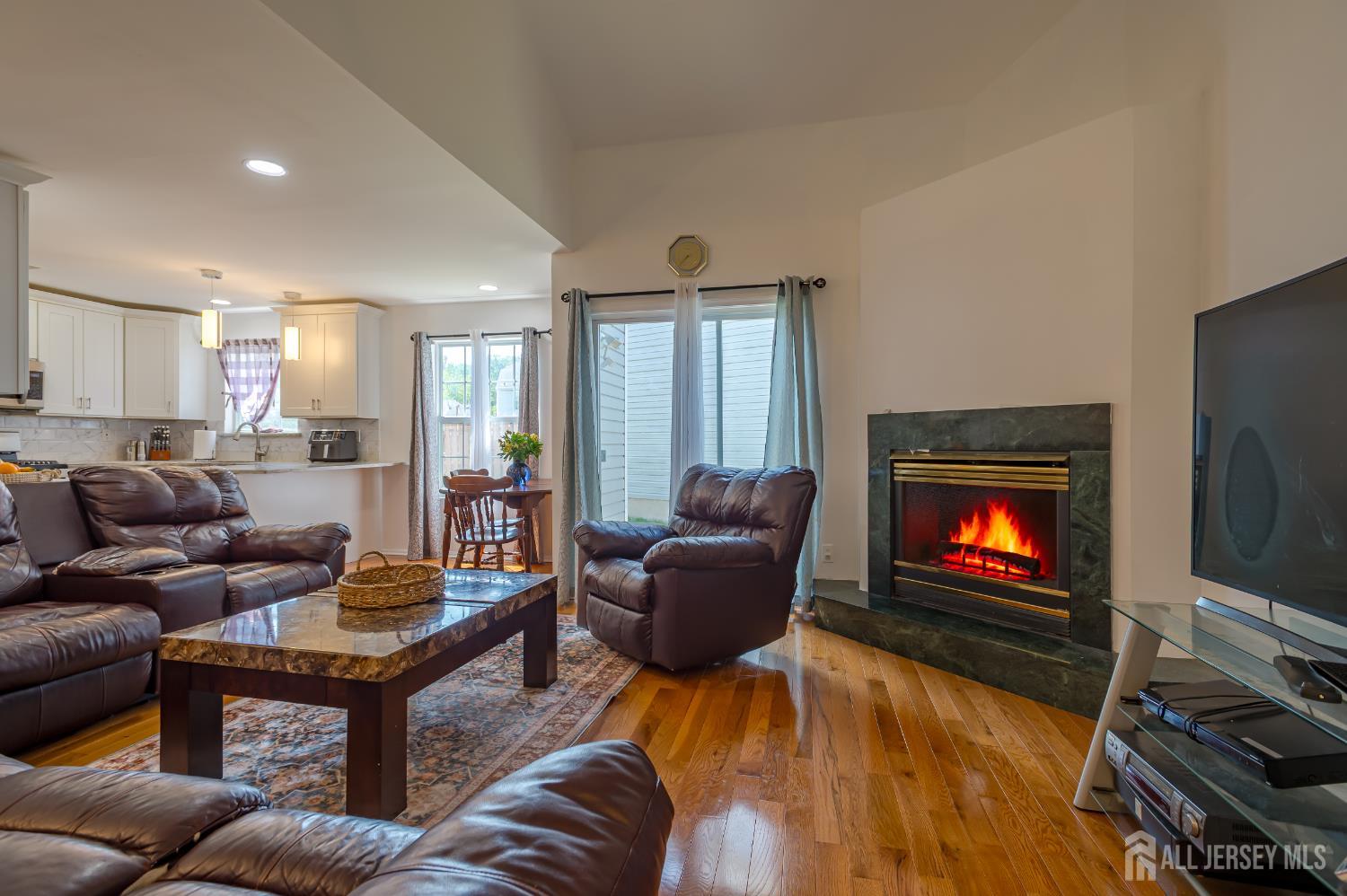 73 Kentucky Way Freehold NJ 07728