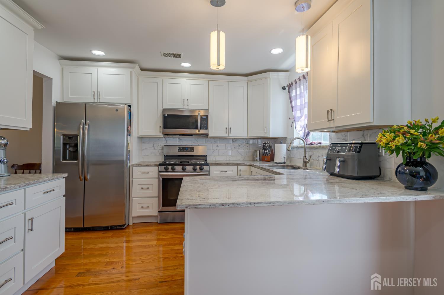 73 Kentucky Way Freehold NJ 07728