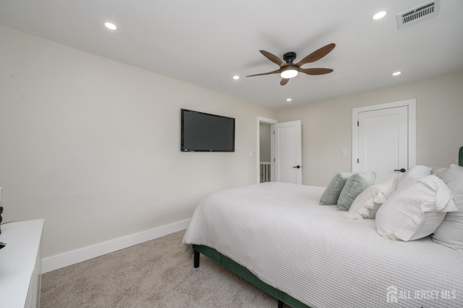 58 Yantecaw Avenue Bloomfield NJ 07003