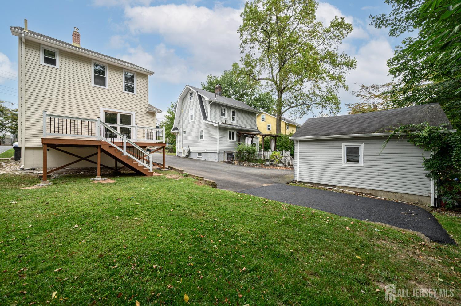 58 Yantecaw Avenue Bloomfield NJ 07003