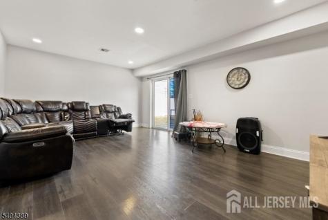 5 Jessie Street Carteret NJ 07008