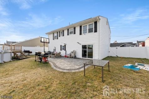5 Jessie Street Carteret NJ 07008