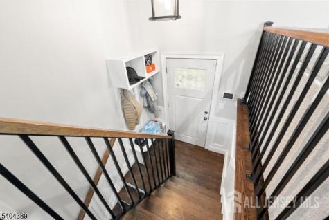 5 Jessie Street Carteret NJ 07008
