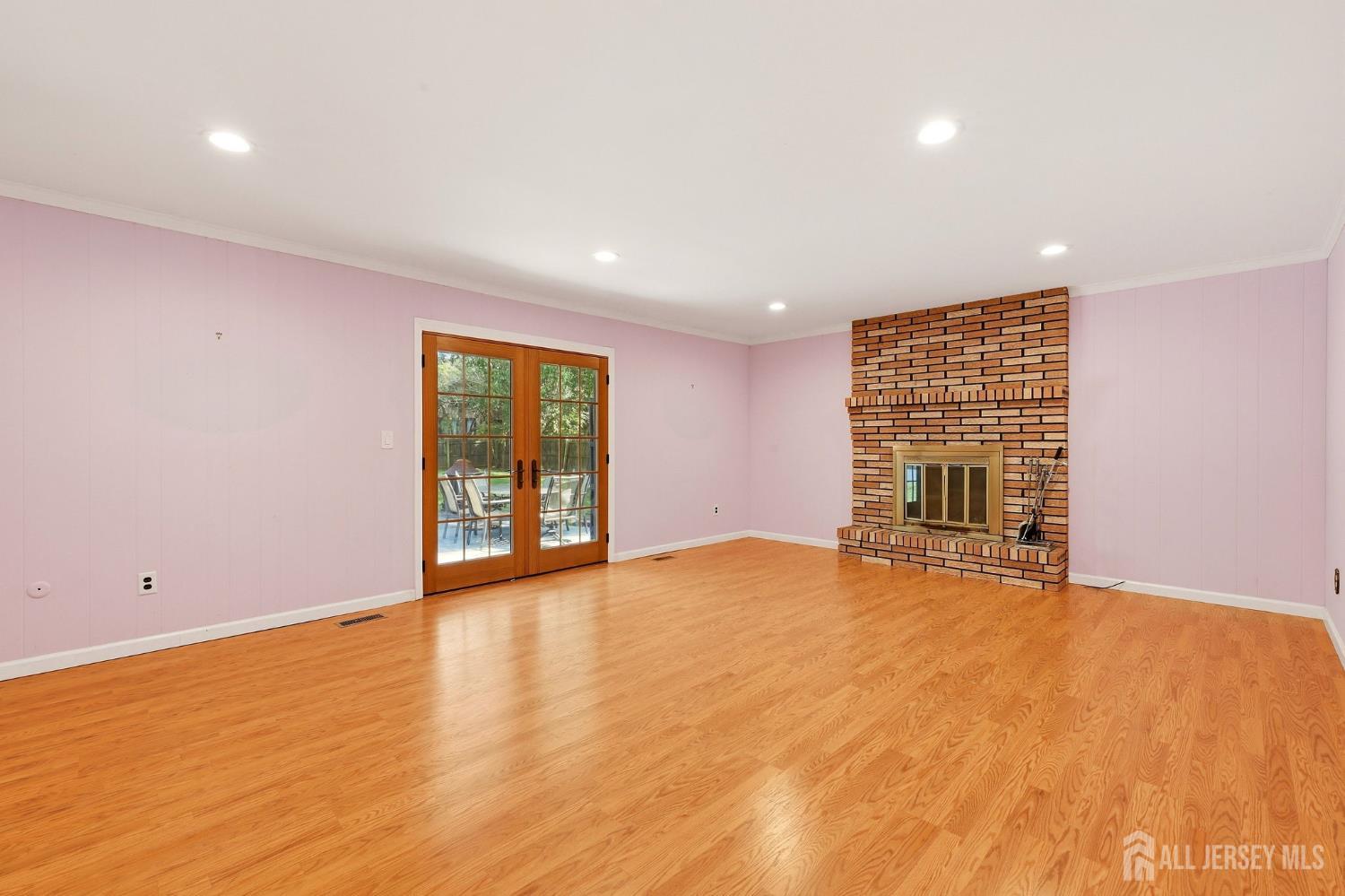 83 Hidden Lake Drive North Brunswick NJ 08902