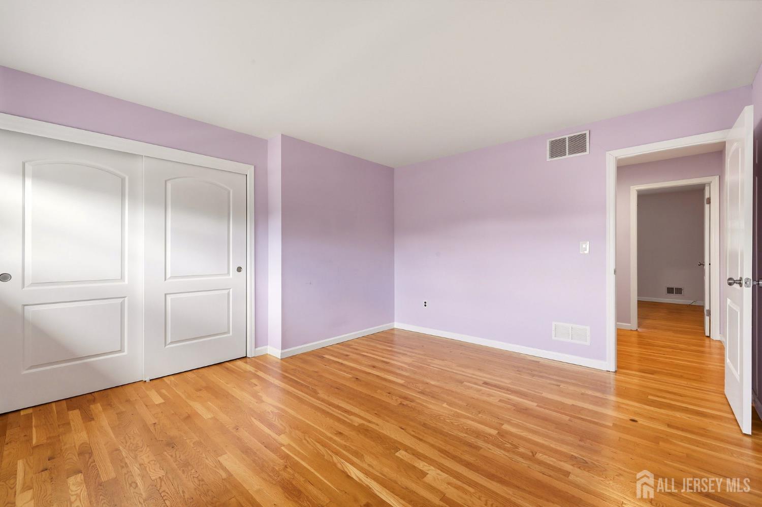 83 Hidden Lake Drive North Brunswick NJ 08902