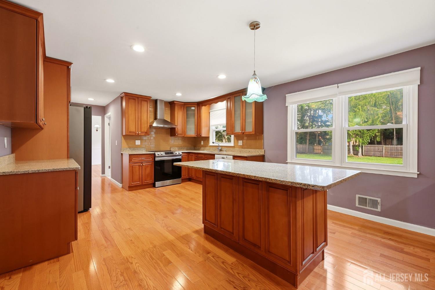 83 Hidden Lake Drive North Brunswick NJ 08902