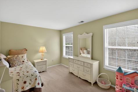 33 Samantha Circle Old Bridge NJ 07747