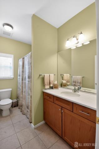 33 Samantha Circle Old Bridge NJ 07747