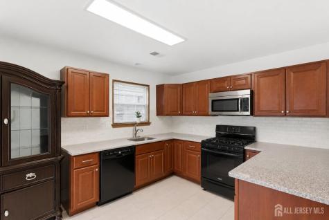 101 Wellington Park Drive Middlesex NJ 08540