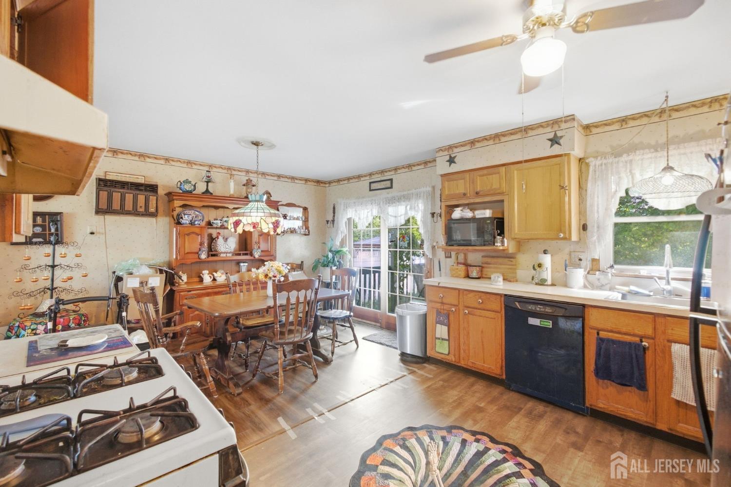 1033 Clinton Avenue South Plainfield NJ 07080