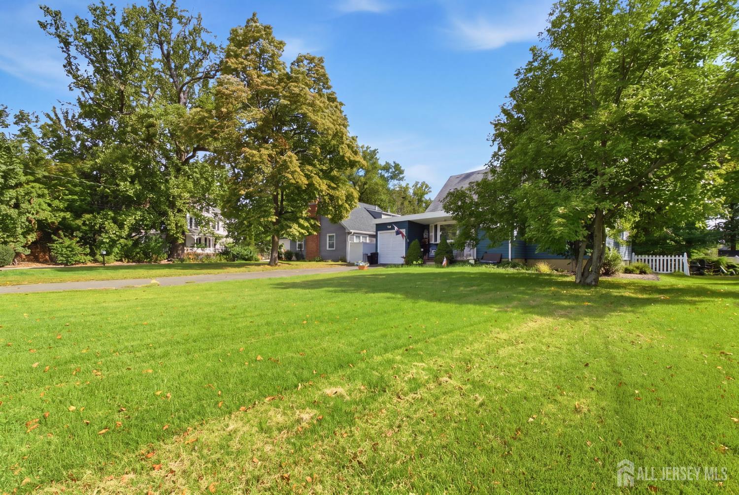 1033 Clinton Avenue South Plainfield NJ 07080