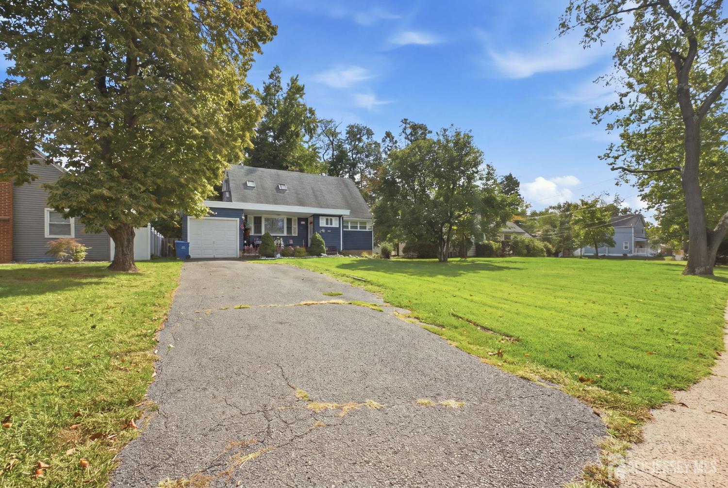 1033 Clinton Avenue South Plainfield NJ 07080