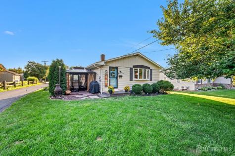 97 Bliss Boulevard Pohatcong NJ 08865