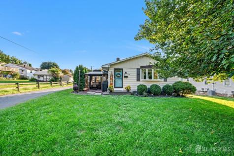97 Bliss Boulevard Pohatcong NJ 08865