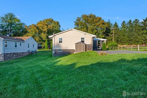 97 Bliss Boulevard Pohatcong NJ 08865
