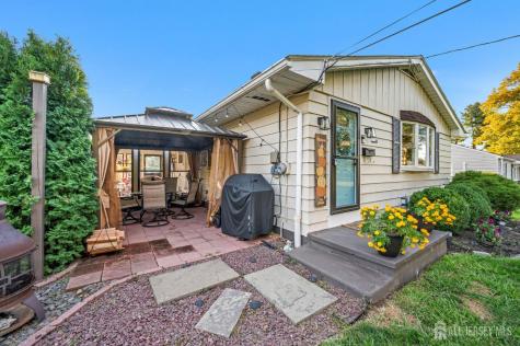 97 Bliss Boulevard Pohatcong NJ 08865