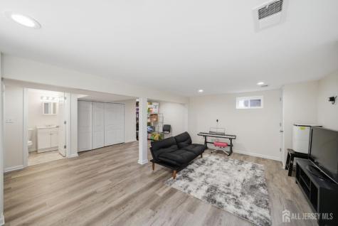 157 Freeman Street Woodbridge Proper NJ 07095