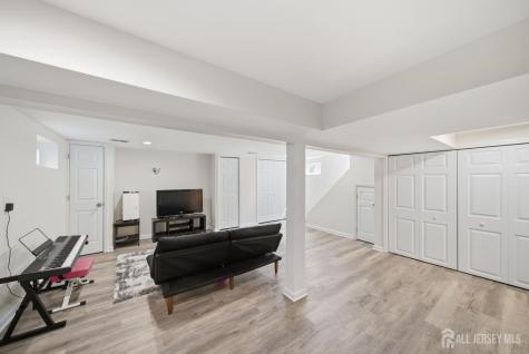 157 Freeman Street Woodbridge Proper NJ 07095