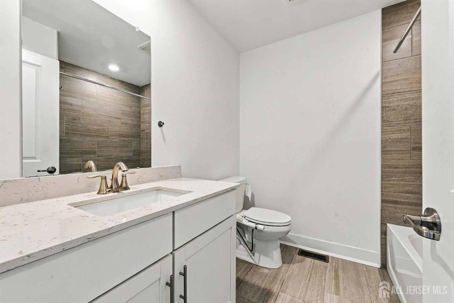 1607 Swales Court Monroe NJ 08831