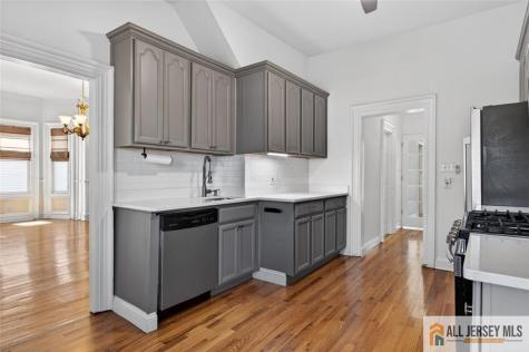 591 Barron Avenue Woodbridge Proper NJ 07095