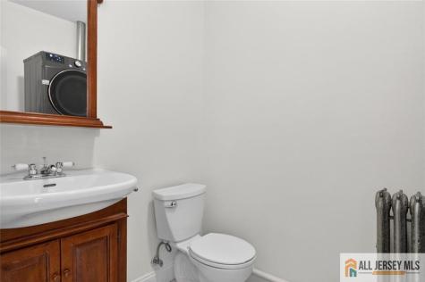 591 Barron Avenue Woodbridge Proper NJ 07095